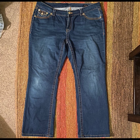 Seven7 Luxe plus size 20 bootcut jeans. - Picture 2 of 7